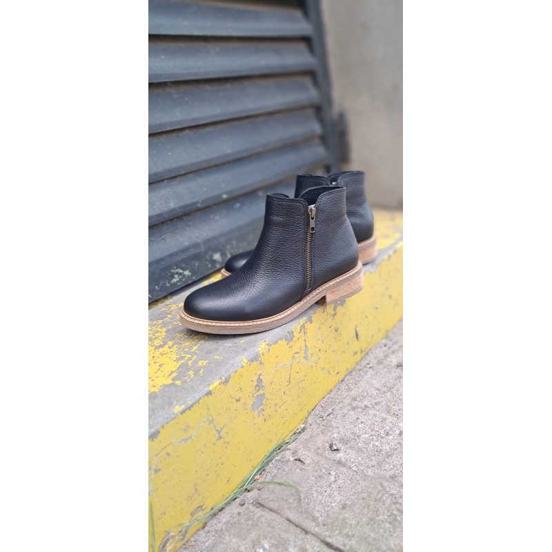 BOTA ZIRA LIOTTA
