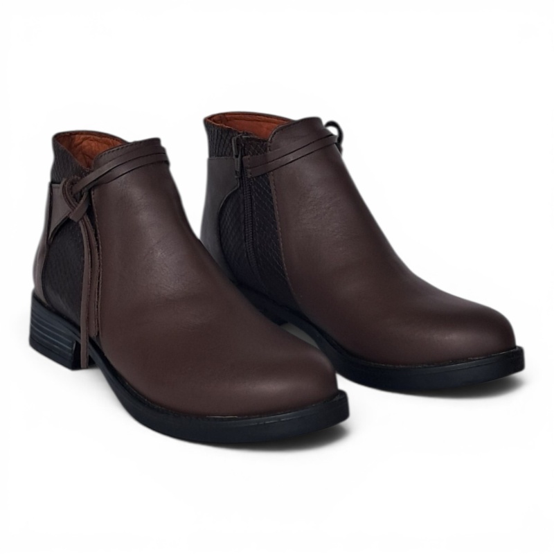 BOTA MARISKA RIOT